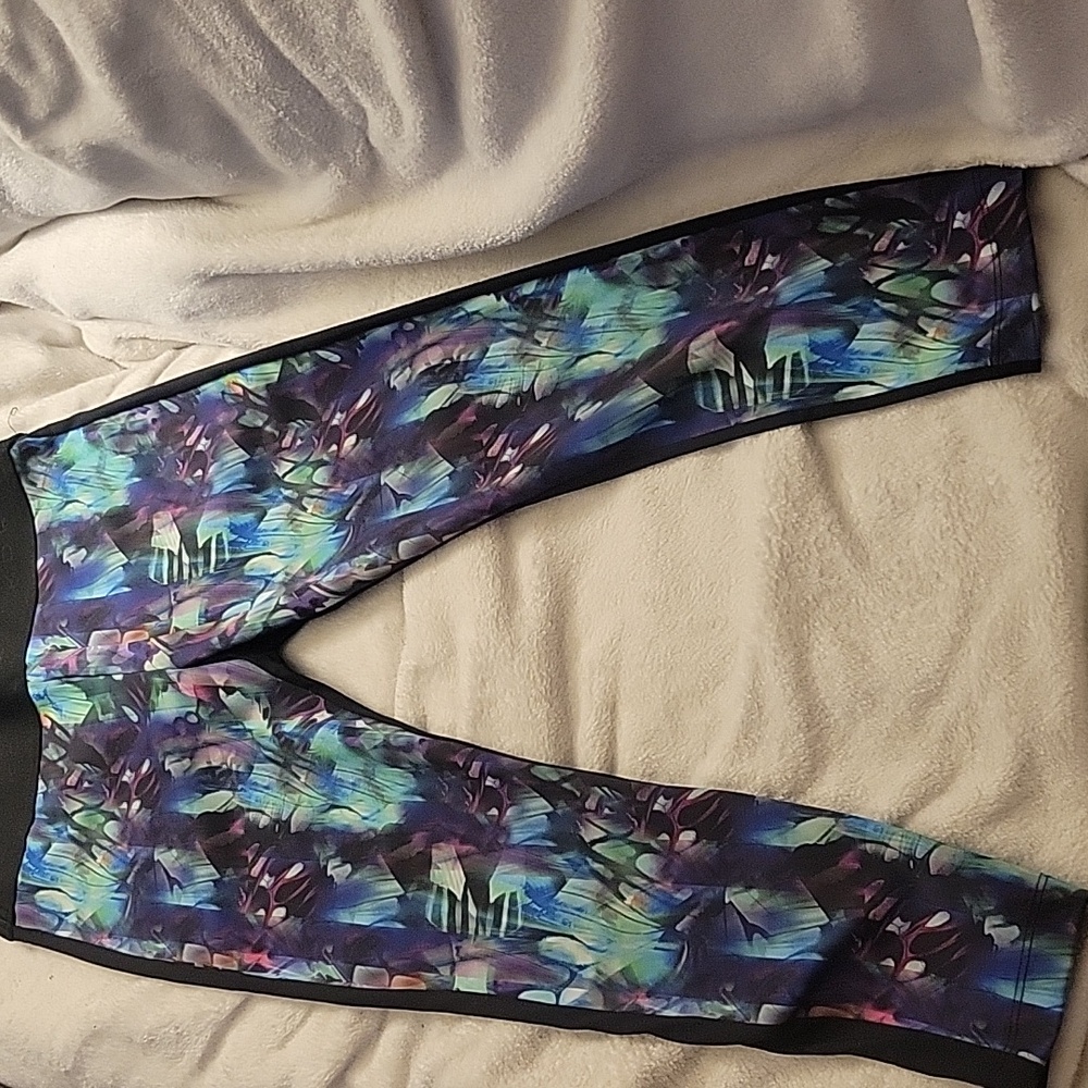 Koral Multicolor Patterned Leggings. Look At Pics For Measurements